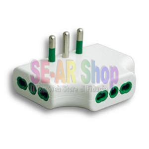 ADATTATORE TRIPLO 16/A PIATTO 82220
